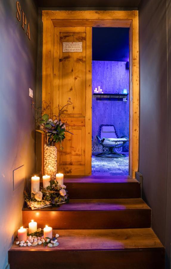 Antico Borgo B&B Con Spa - Adults Only Manerba del Garda Eksteriør bilde
